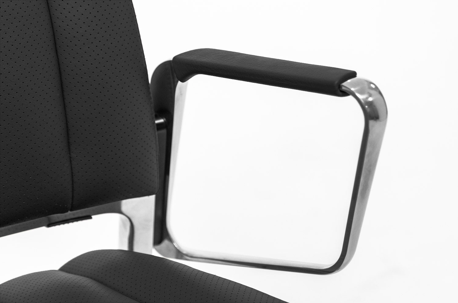 Кресло для руководителя Profoffice VINTAGE VIP фото 2