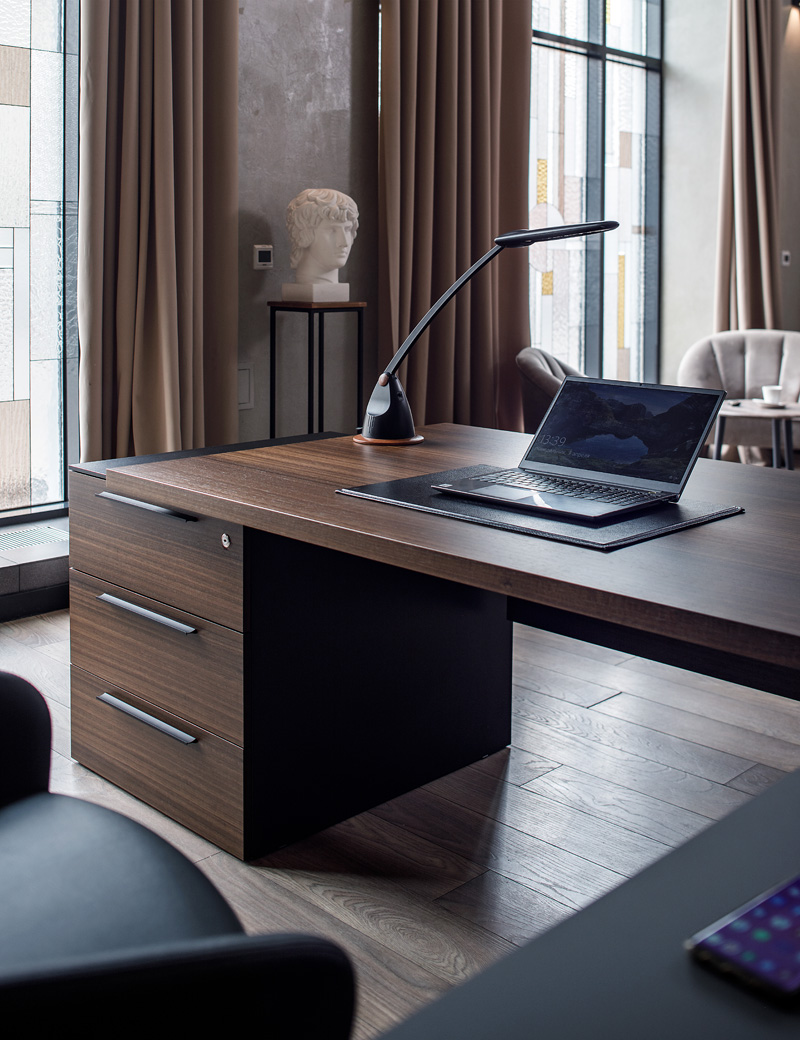 Стол письменный с опорной тумбой RENZ фото 3